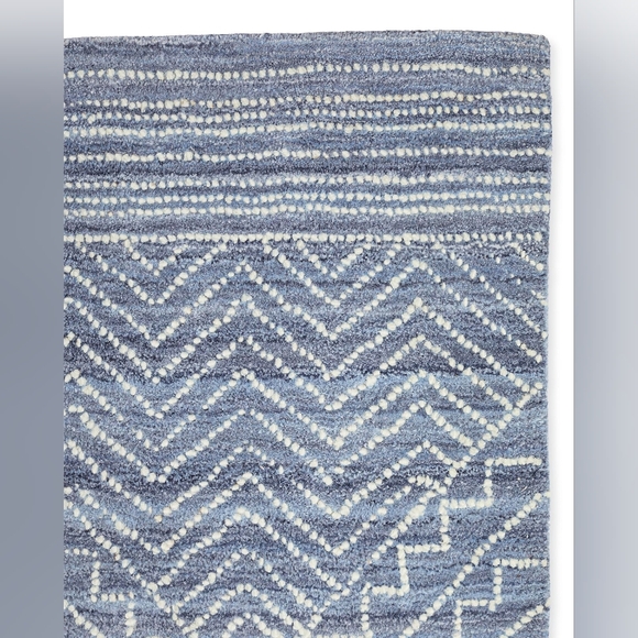 "Atherton" Hand-tufted Area Rug by Serena & Lily, 6 X 9 Listing 2 Of 3 - Picture 2 of 2